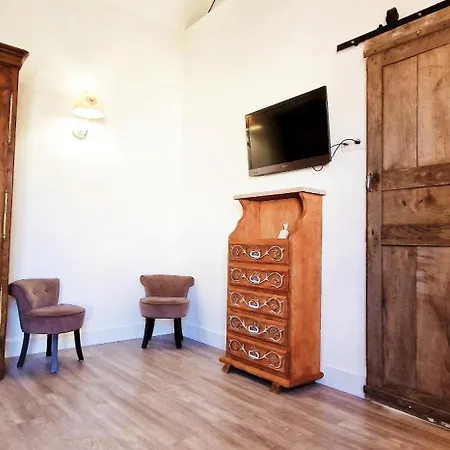 بيت للعطل Avec Piscine Et Bain Nordique Proche Des Plages Du Debarquement Le Manoir (Calvados)