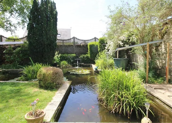 Avec Piscine Et Bain Nordique Proche Des Plages Du Debarquement Holiday home