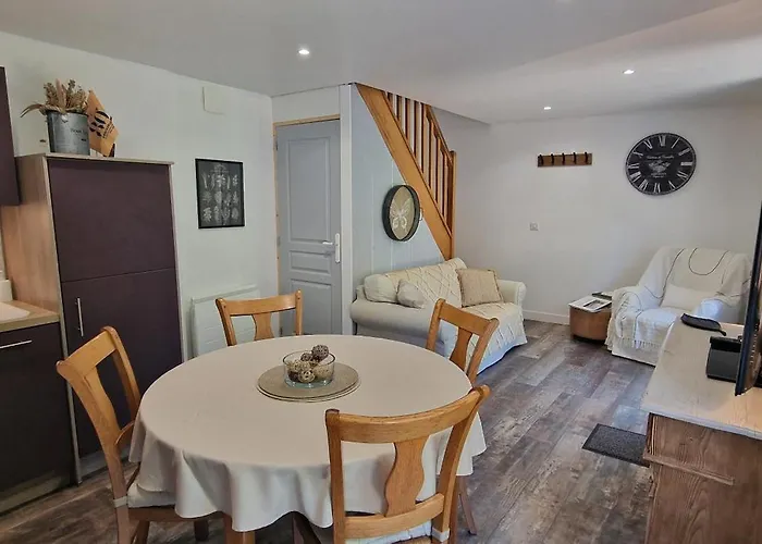 Avec Piscine Et Bain Nordique Proche Des Plages Du Debarquement Le Manoir (Calvados)