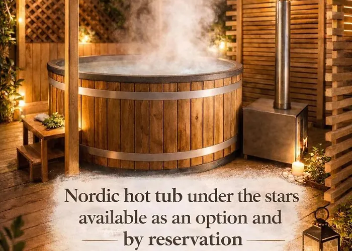 Avec Piscine Et Bain Nordique Proche Des Plages Du Debarquement Holiday home Le Manoir (Calvados)